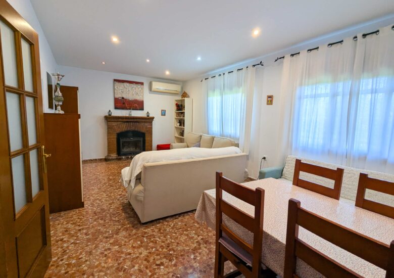 PXL_20250911_102242245-min