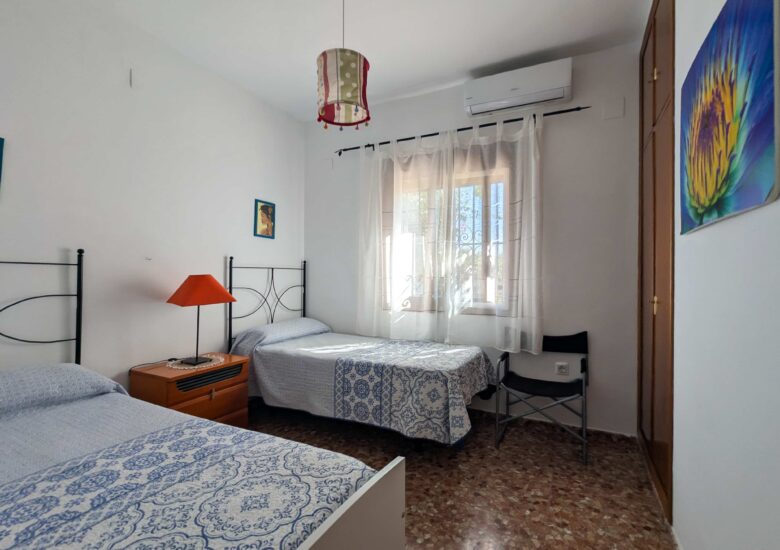 PXL_20250911_102355314-min