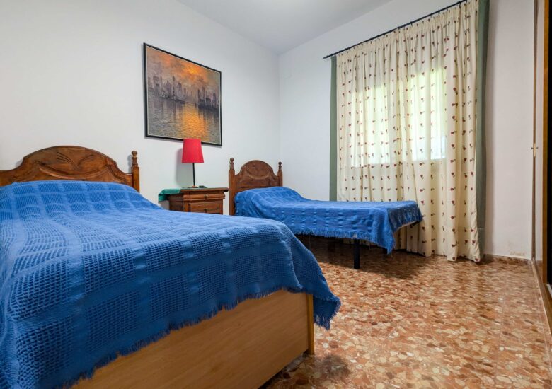 PXL_20250911_102500503-min