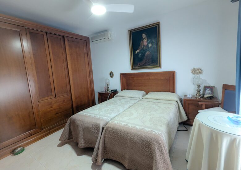 PXL_20251004_092441010-min