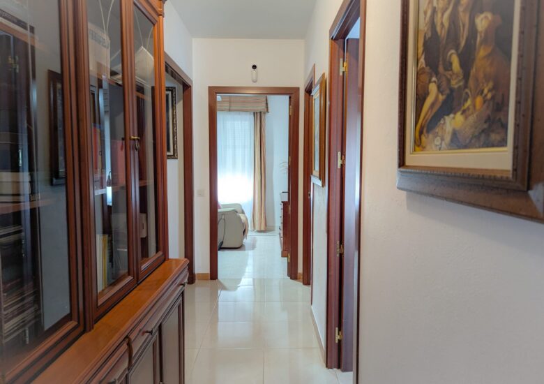 PXL_20251004_093110468-min