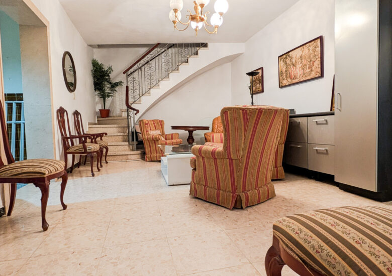 PXL_20251112_081124487