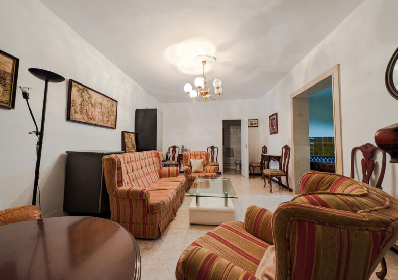 PXL_20251112_081328281