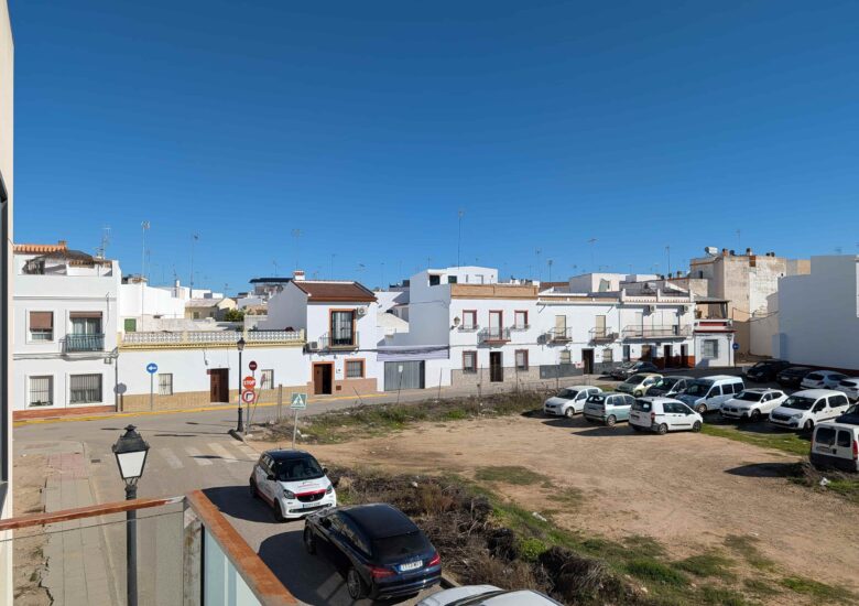 PXL_20251126_112359316-min