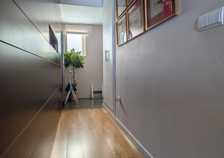 PXL_20251126_113217958-min (1)