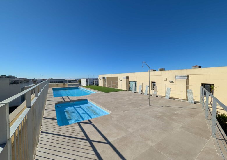 PXL_20251126_113921738-min