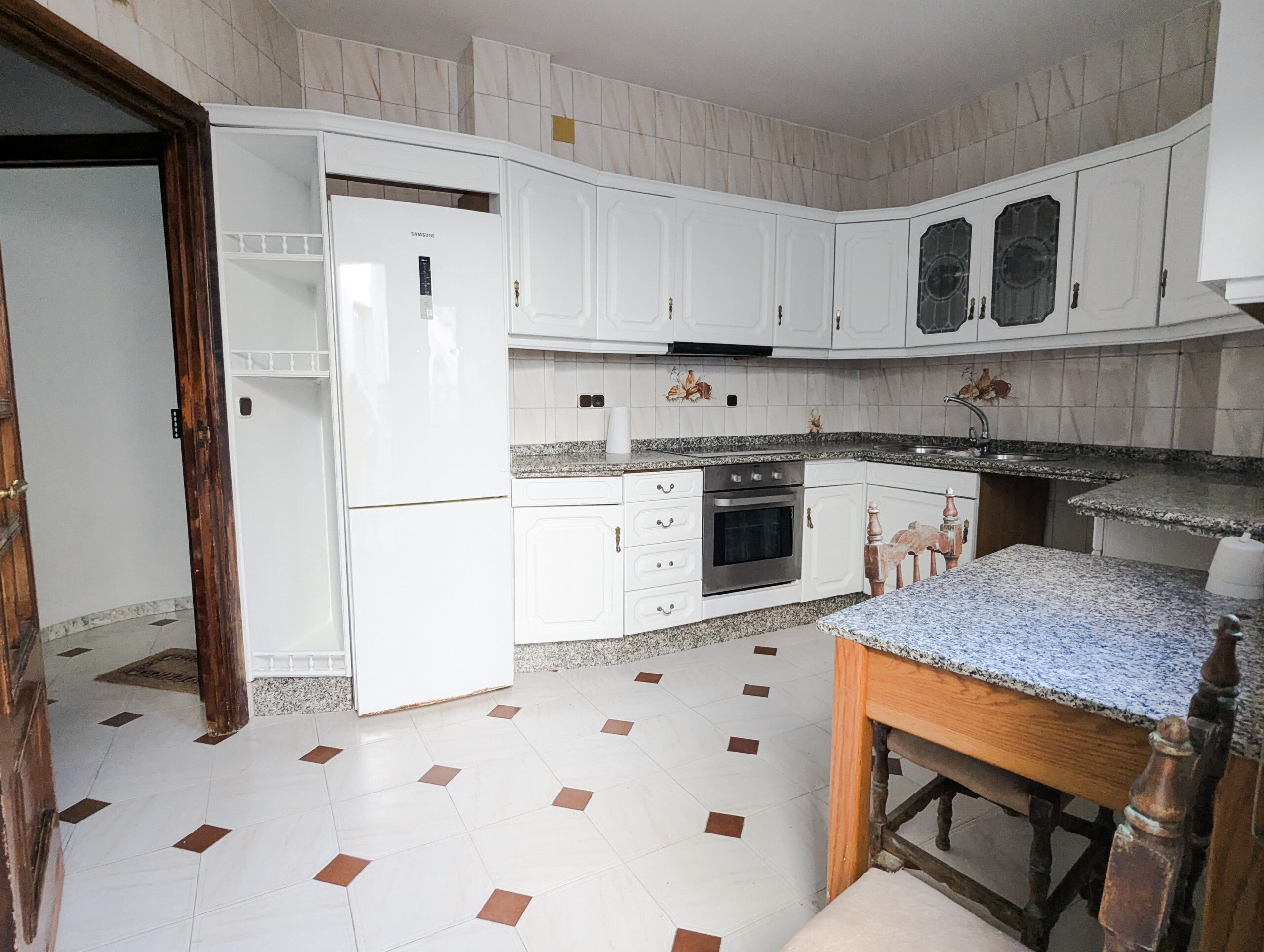 PXL_20250930_080858854-min