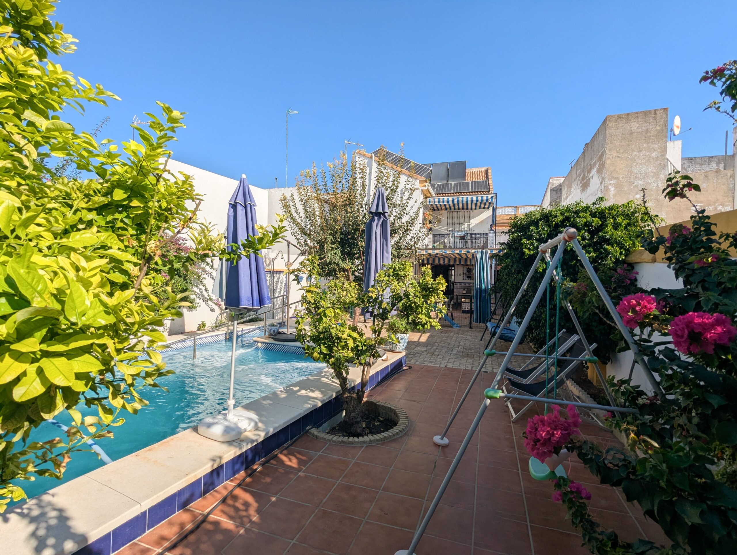 PXL_20251004_091725367-min