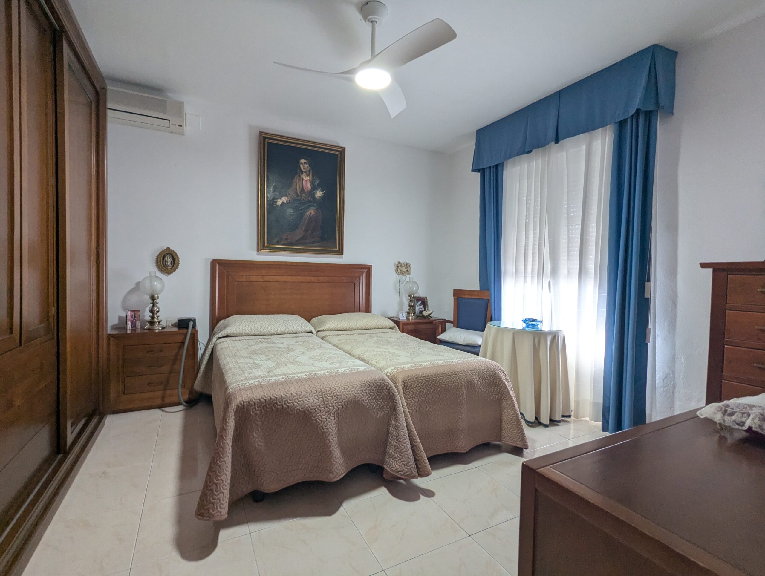 PXL_20251004_092426531-min